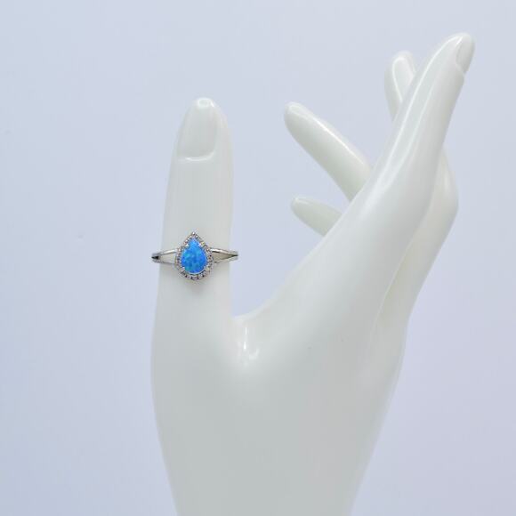 NWOT Fragrant Jewels Blue Opal Pear Cut Ring Size 7.75 US - Picture 4 of 5